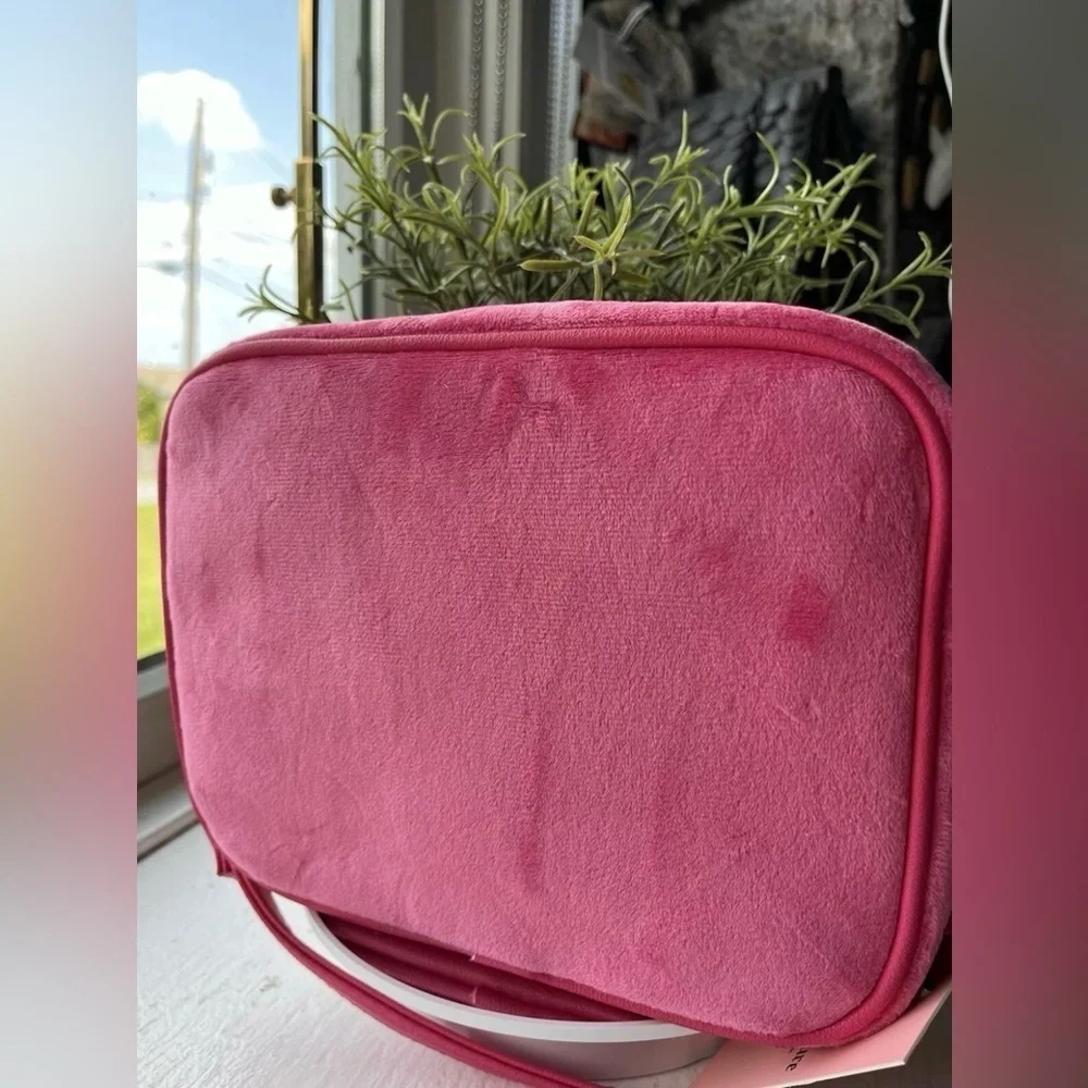 Juicy Couture Free Love Heritage Velour Crossbody Bag Pink w Charm NWT - Picture 6 of 8